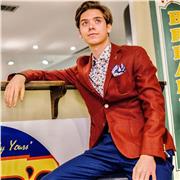 MEDIE E SUPERIORI.
Sono uno studente universitario e offro assistenza nei compiti a bambini delle elementari e a ragazzi delle medie